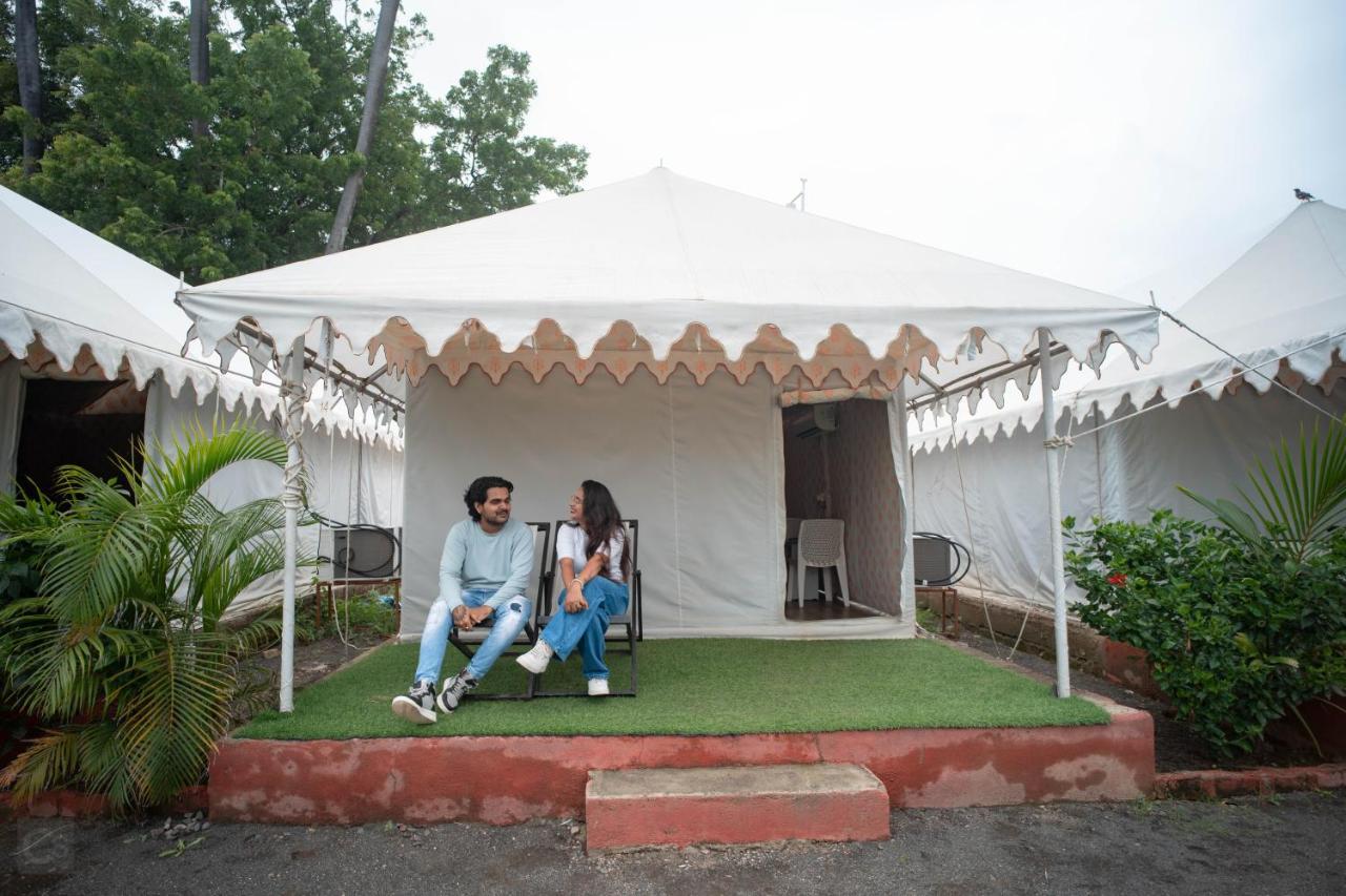 Unity Holiday Tent City Kevadia Extérieur photo