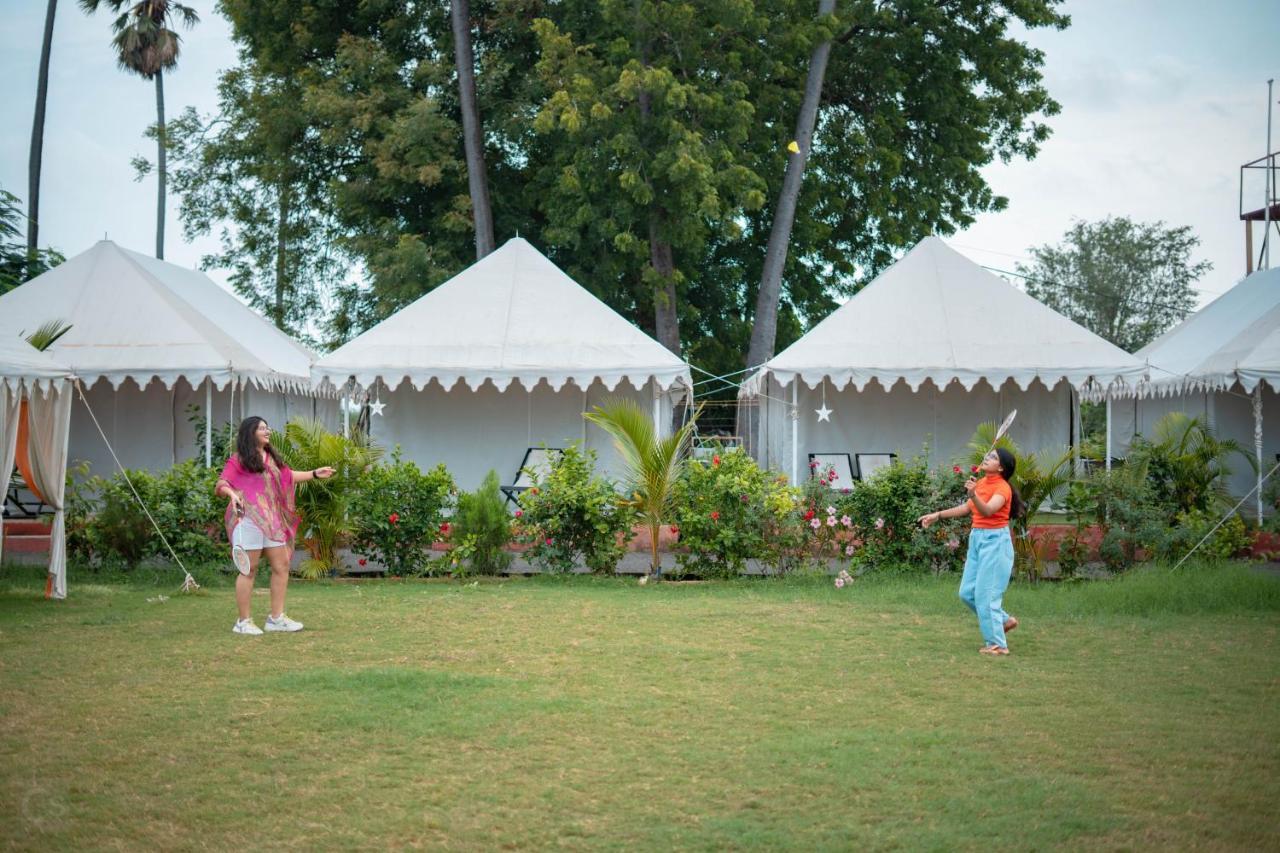 Unity Holiday Tent City Kevadia Extérieur photo